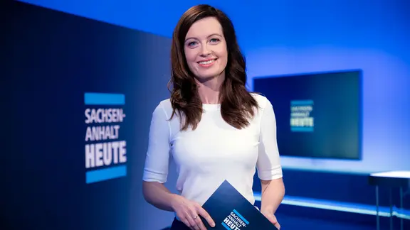 janett eger